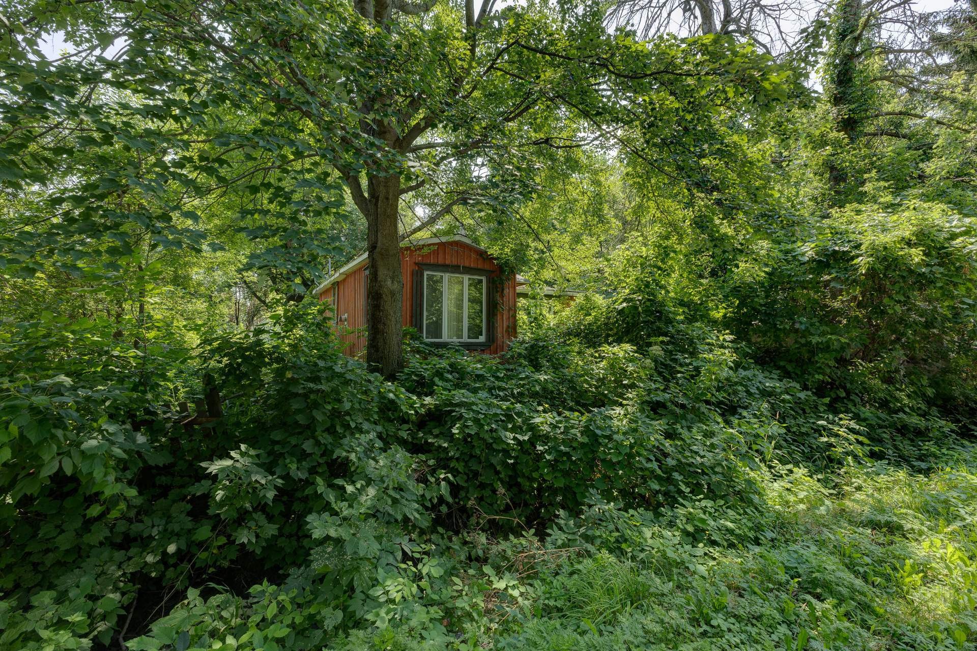 Front of Structure - 386 Rue Champlain, Henryville, QC - Outdoor