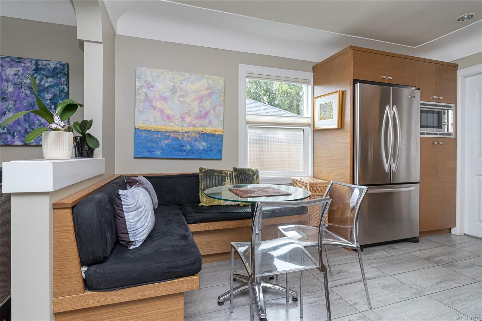 10107 Third St, Sidney, BC