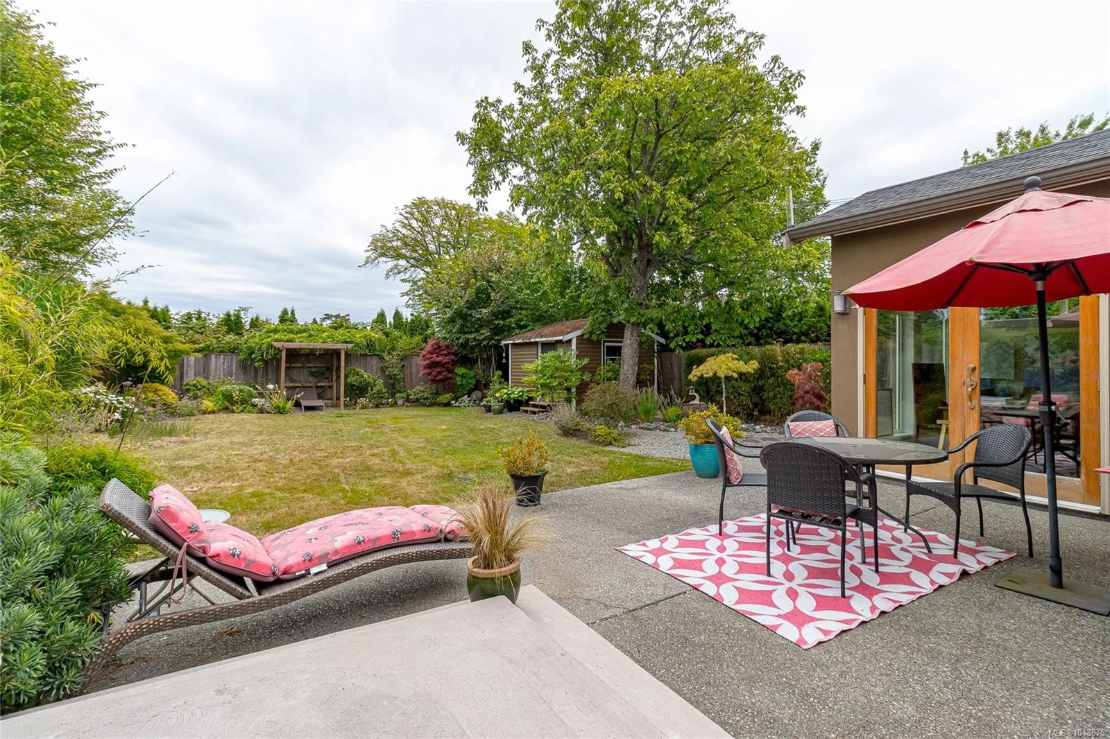 10107 Third St, Sidney, BC