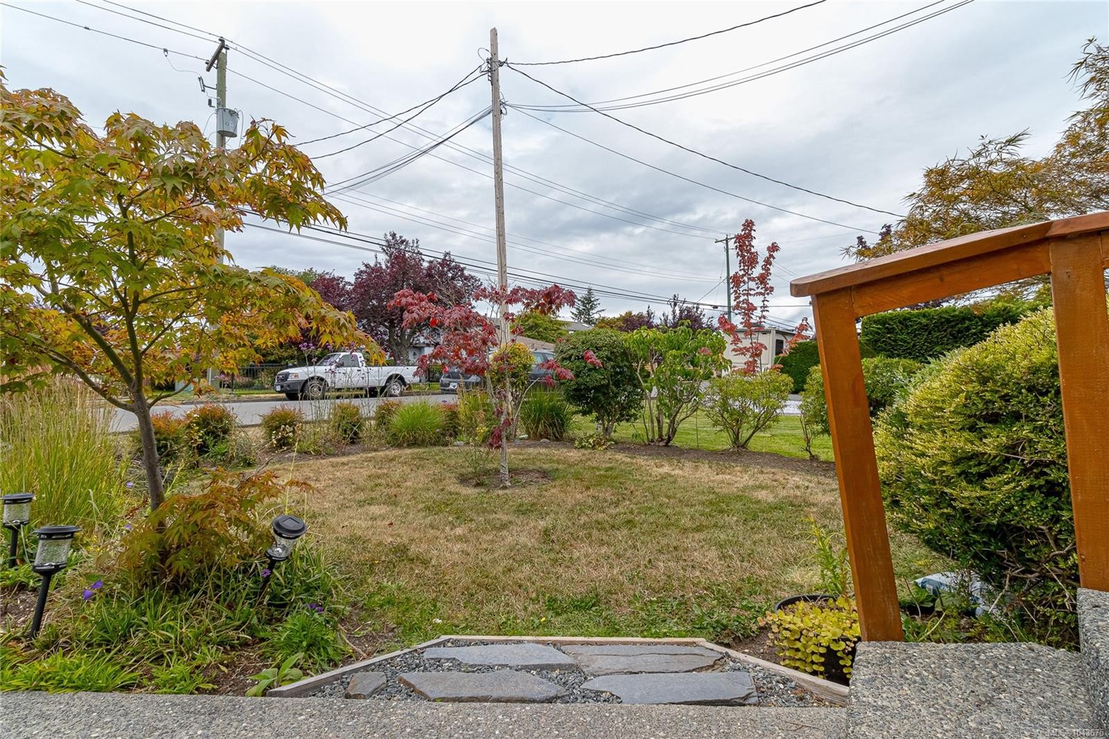 10107 Third St, Sidney, BC