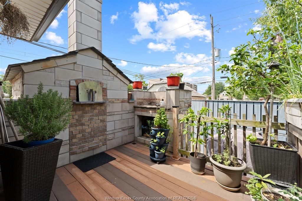 759 Glengarry Avenue, Windsor, ON - Outdoor