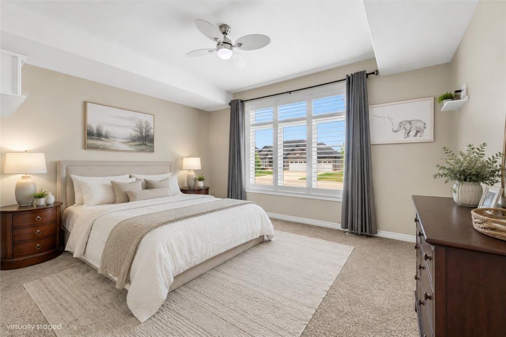 3960 Cullen Drive, Plympton-Wyoming, ON - Indoor Photo Showing Bedroom