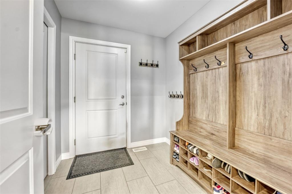 3960 Cullen Drive, Plympton-Wyoming, ON - Indoor Photo Showing Other Room