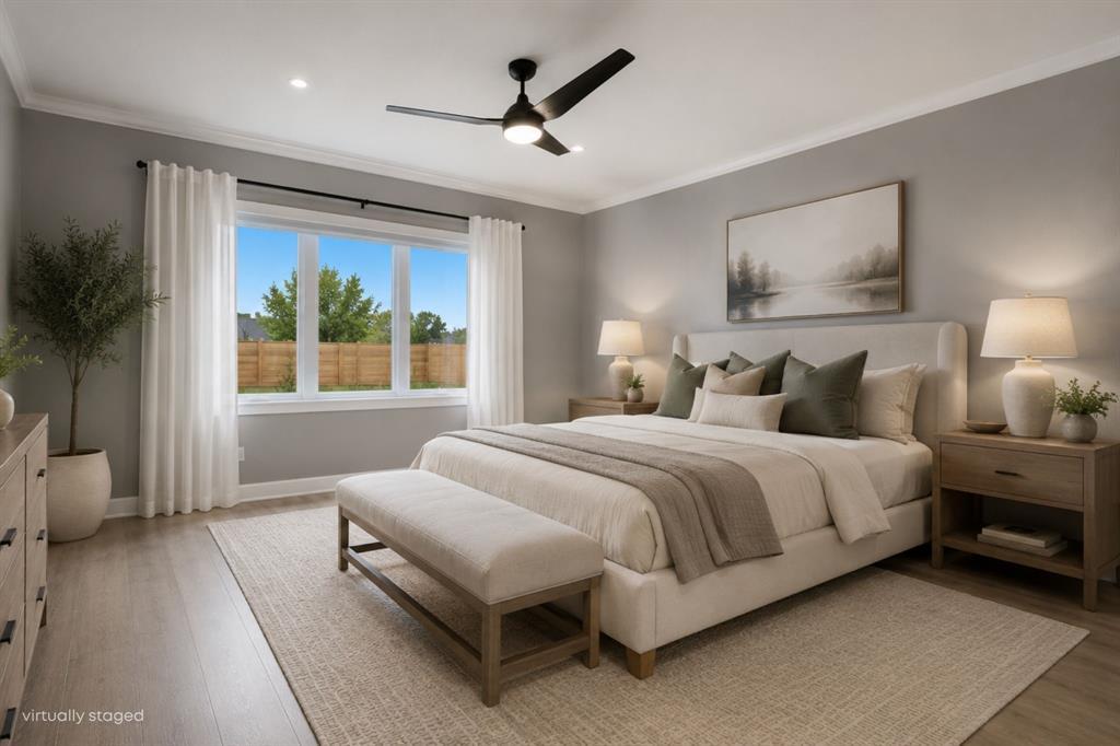 3960 Cullen Drive, Plympton-Wyoming, ON - Indoor Photo Showing Bedroom