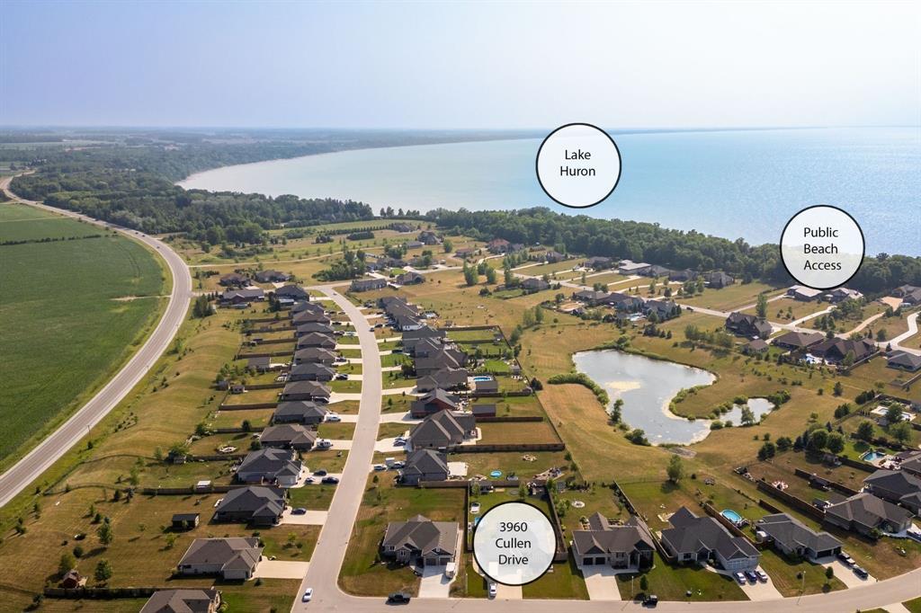3960 Cullen Drive, Plympton-Wyoming, ON - Outdoor With View