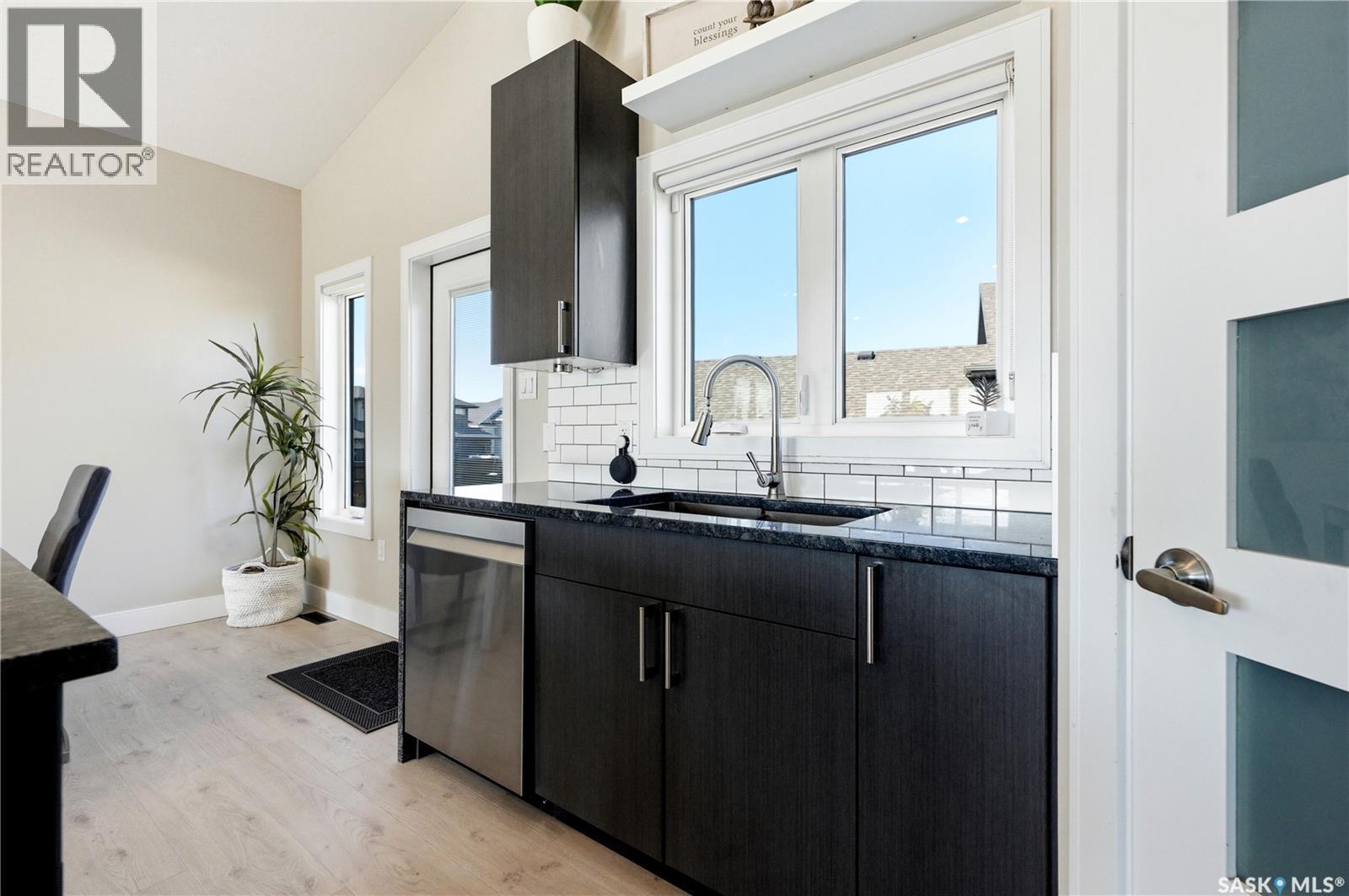 822 Werschner Court, Saskatoon, SK - Indoor Photo Showing Kitchen With Double Sink
