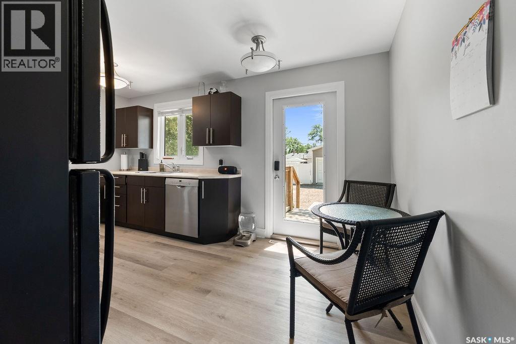 5309 1St Avenue, Regina, SK - Indoor