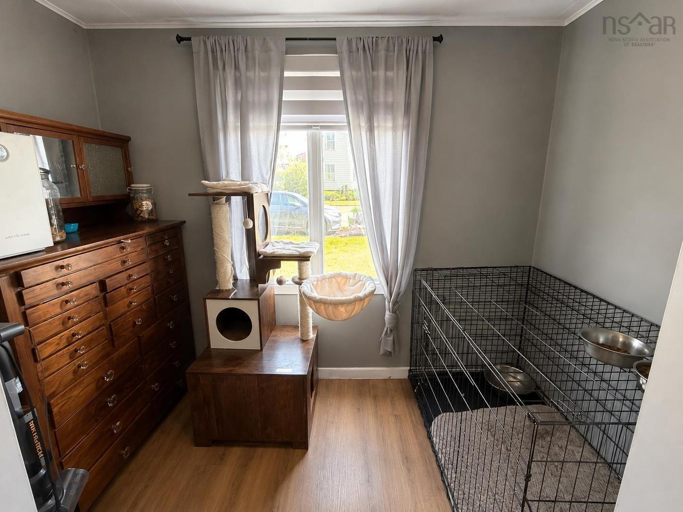 364 Queen Street, Truro, NS - Indoor