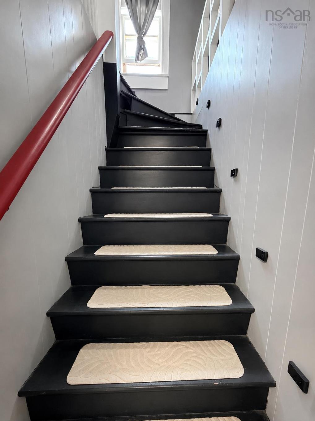 364 Queen Street, Truro, NS - Indoor