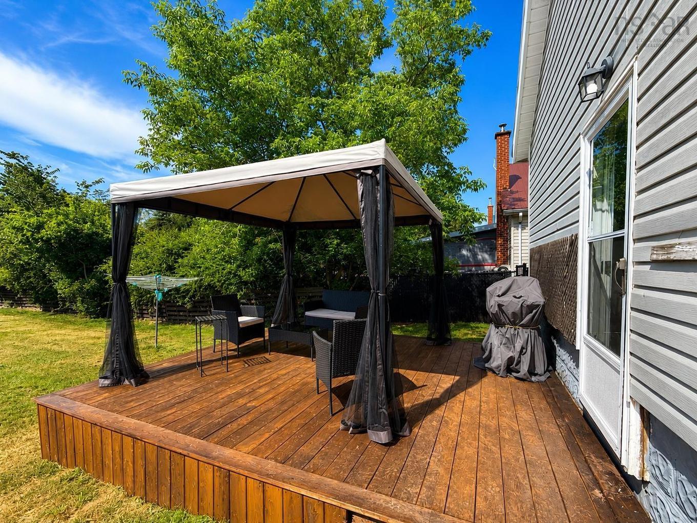 364 Queen Street, Truro, NS - Outdoor With Deck Patio Veranda