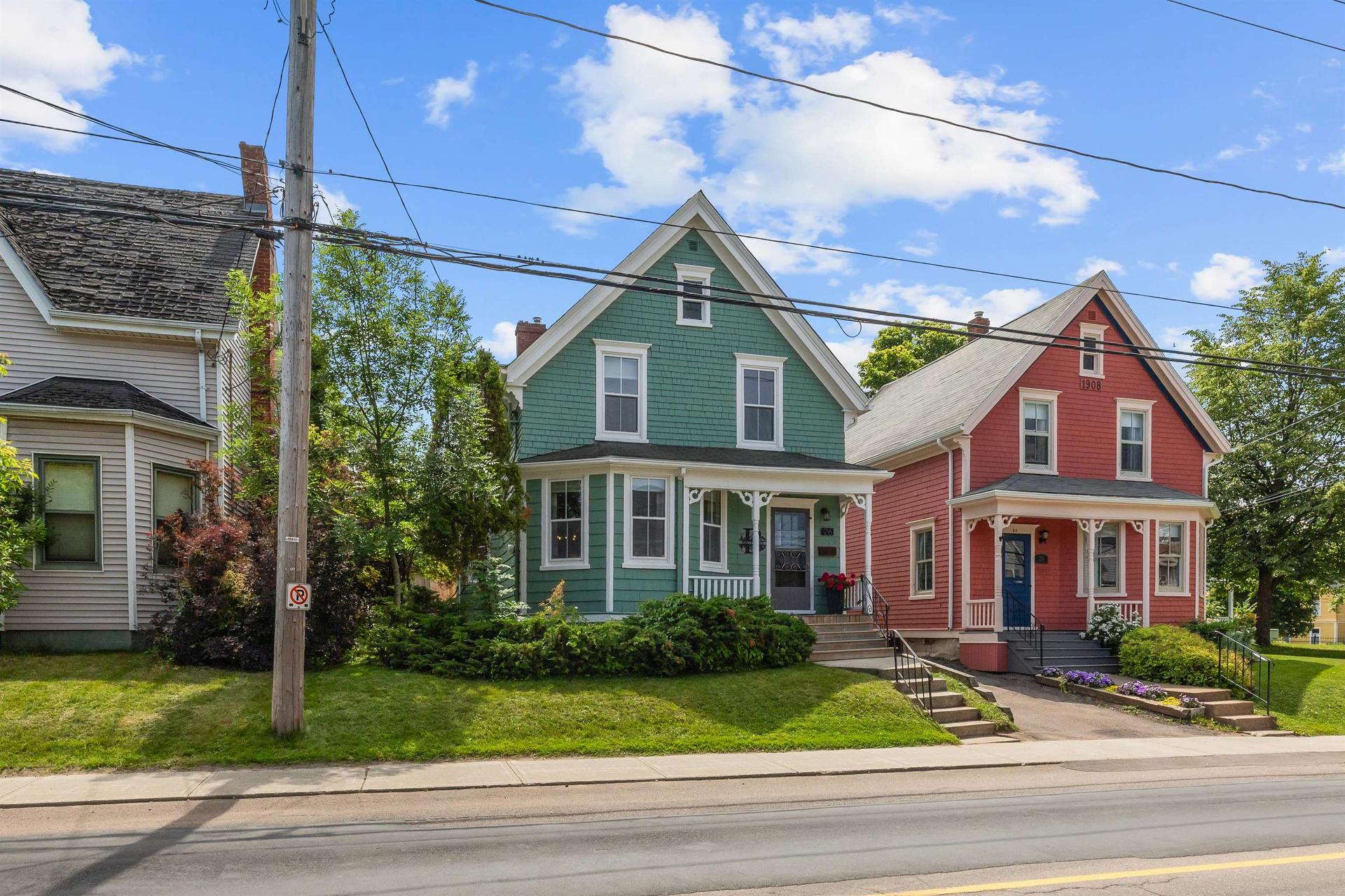26 Euston Street, Charlottetown, PE - Outdoor With Facade