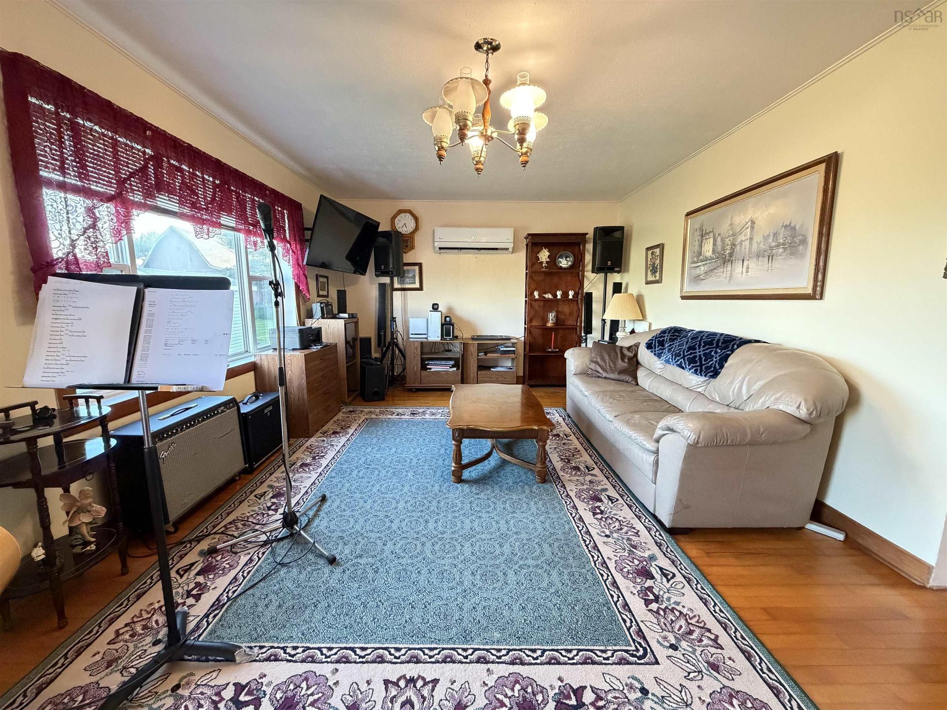 29 Chittick Crest, Sheet Harbour, NS - Indoor