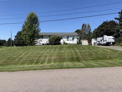 11 Barbara Drive Cornwall, PE C0A 1H8