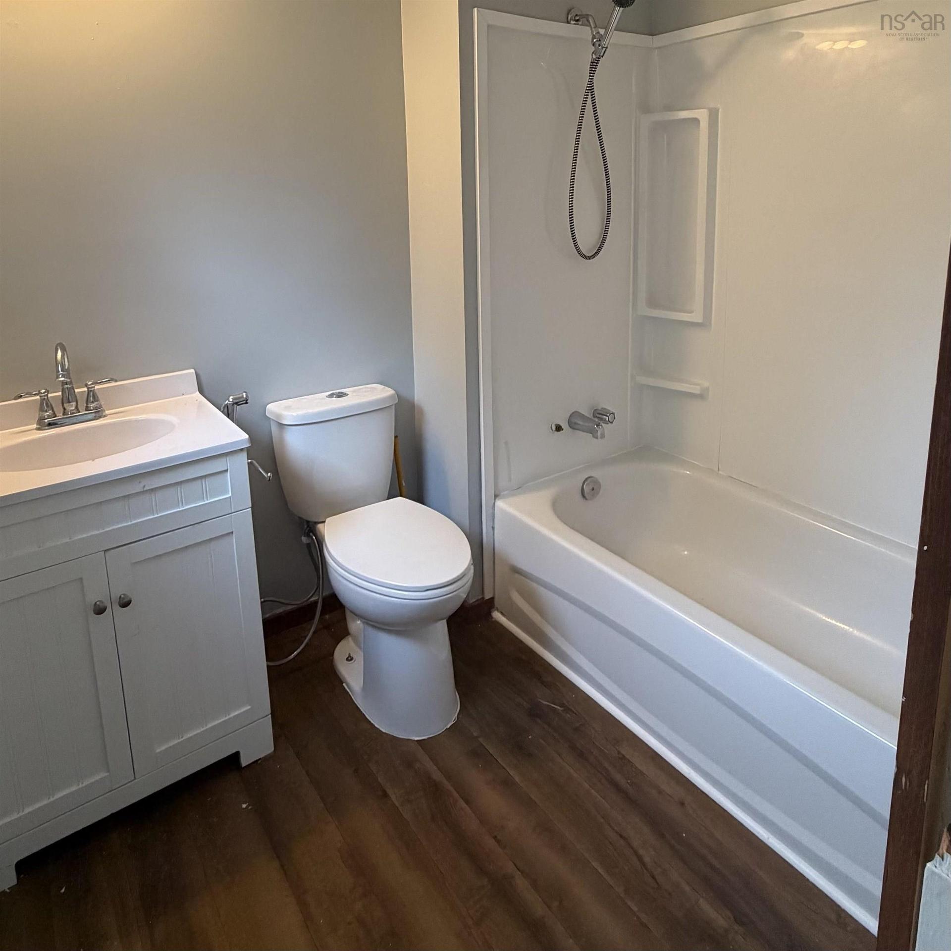 1467 Highway 336, Dean, NS - Indoor Photo Showing Bathroom