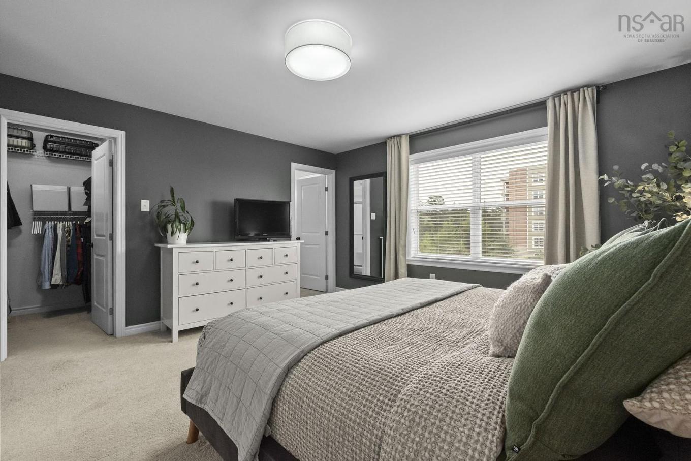 61 Morningfield Lane, Dartmouth, NS - Indoor Photo Showing Bedroom