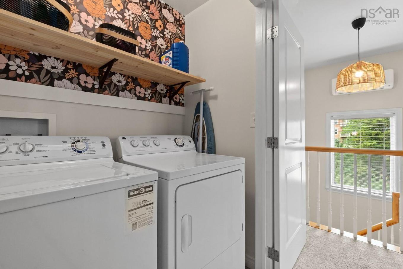 61 Morningfield Lane, Dartmouth, NS - Indoor Photo Showing Laundry Room