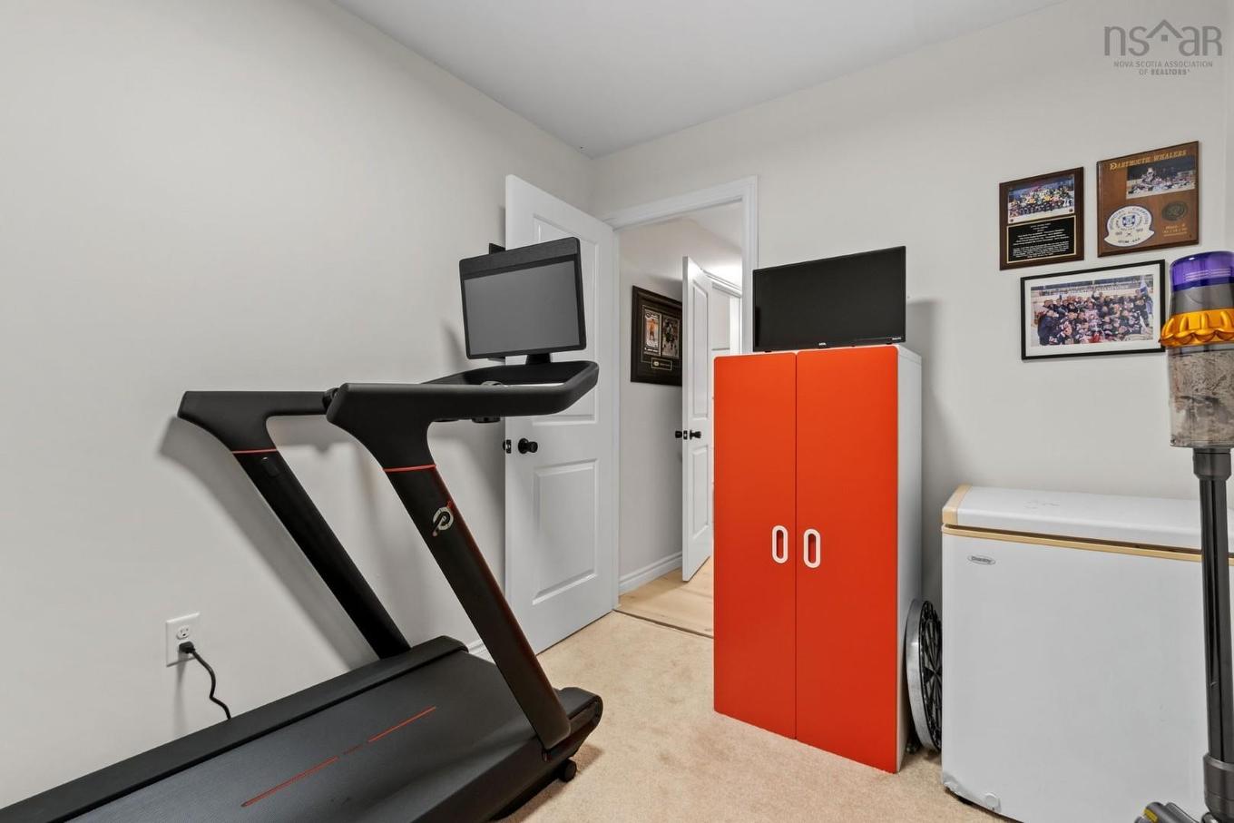 61 Morningfield Lane, Dartmouth, NS - Indoor