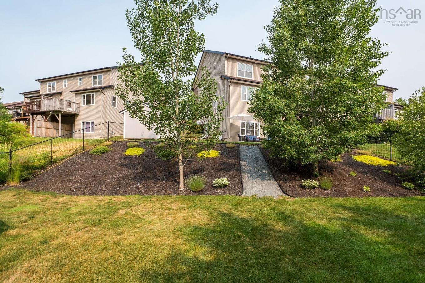 61 Morningfield Lane, Dartmouth, NS - Outdoor