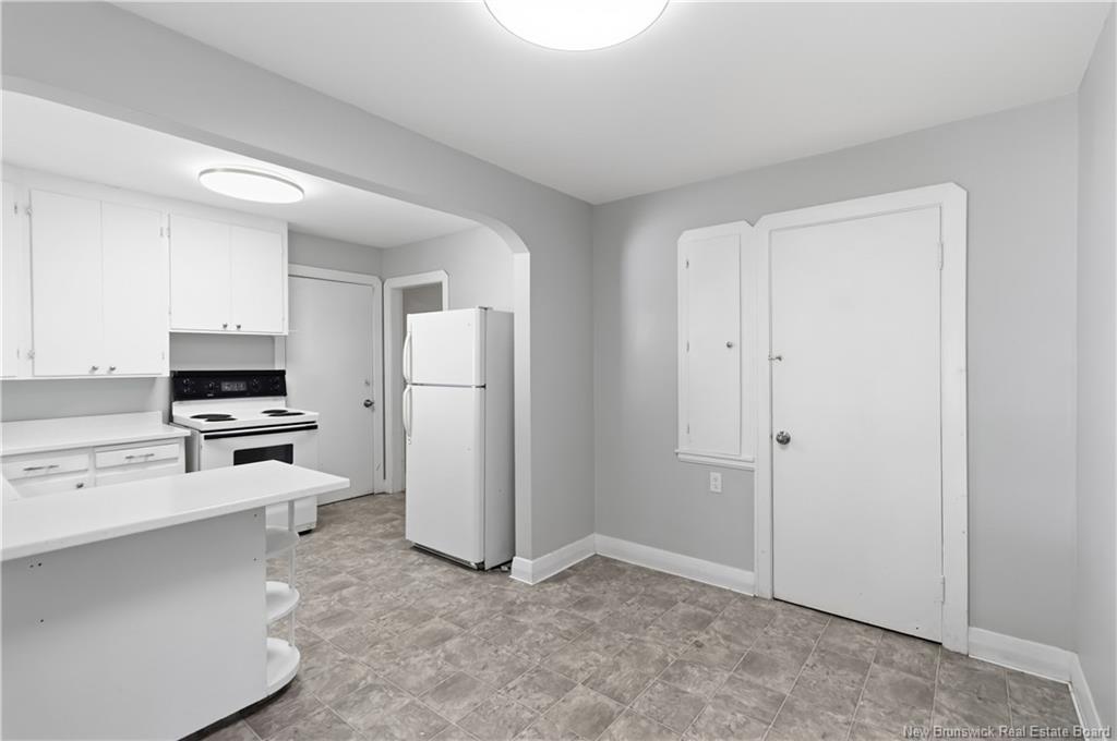 51-53 Lakewood Dr, Moncton, NB - Indoor
