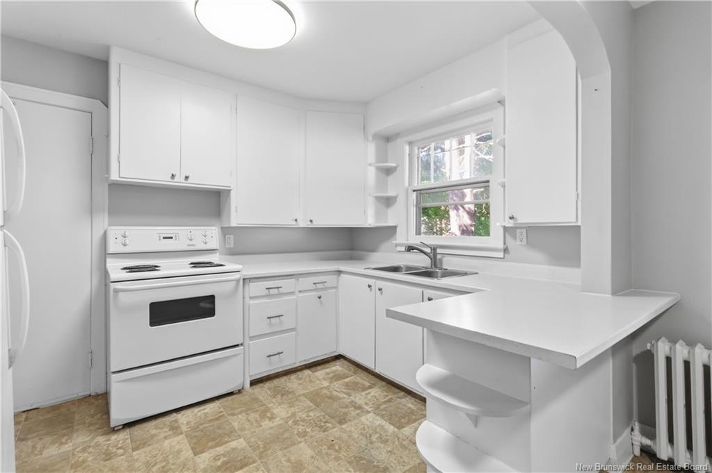 51-53 Lakewood Dr, Moncton, NB - Indoor Photo Showing Kitchen With Double Sink