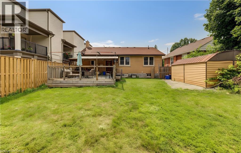 195 Belleview Avenue, Kitchener, ON - Outdoor With Deck Patio Veranda With Exterior