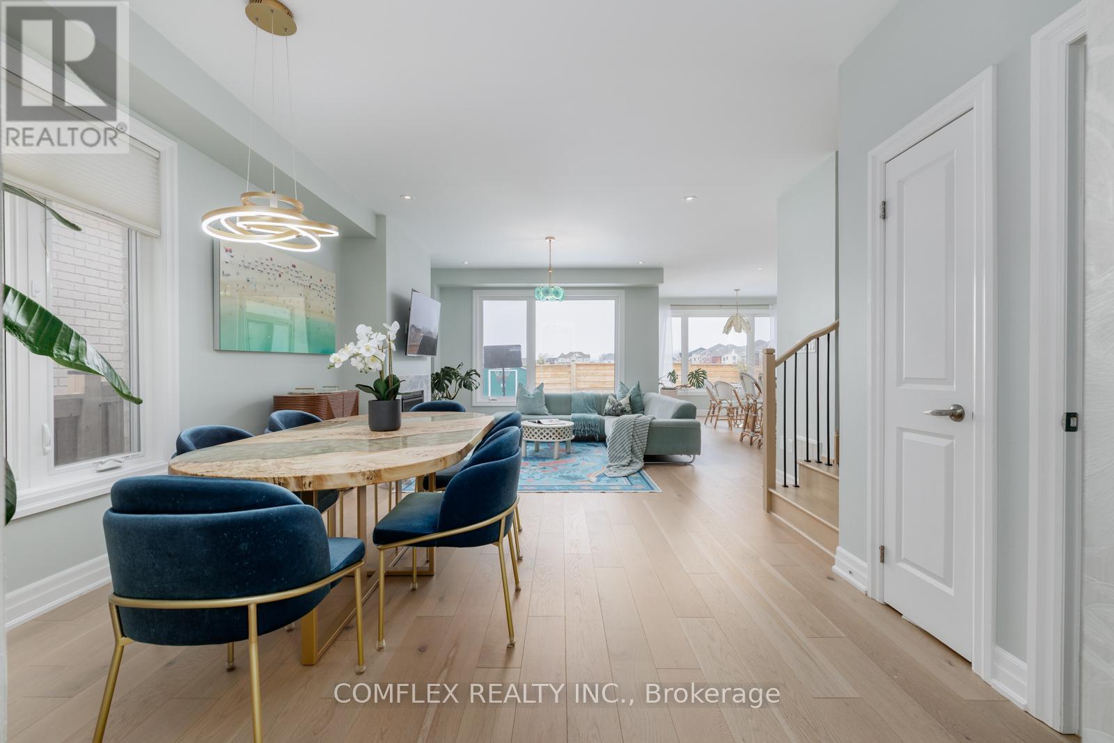 59 Maskell Crescent, Whitby, ON - Indoor Photo Showing Dining Room