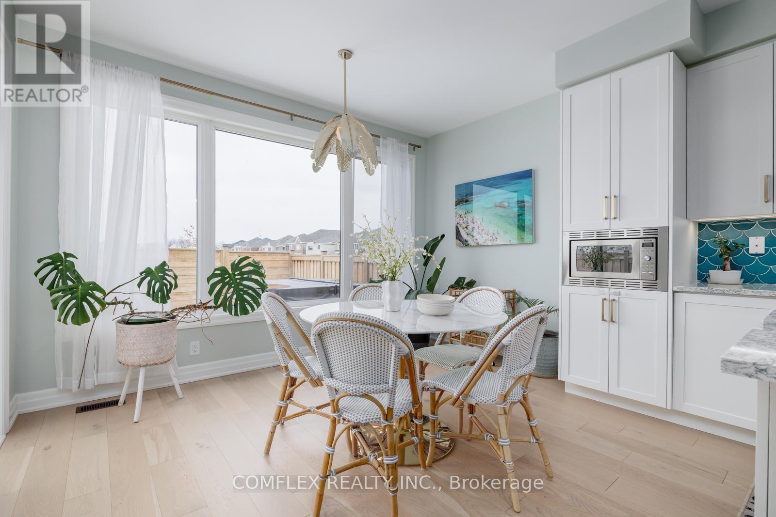 59 Maskell Crescent, Whitby, ON - Indoor Photo Showing Dining Room
