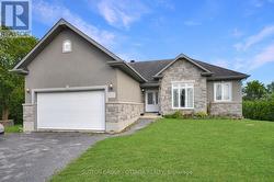 588 RUSSELL ROAD Clarence-Rockland, ON K0A 2A0