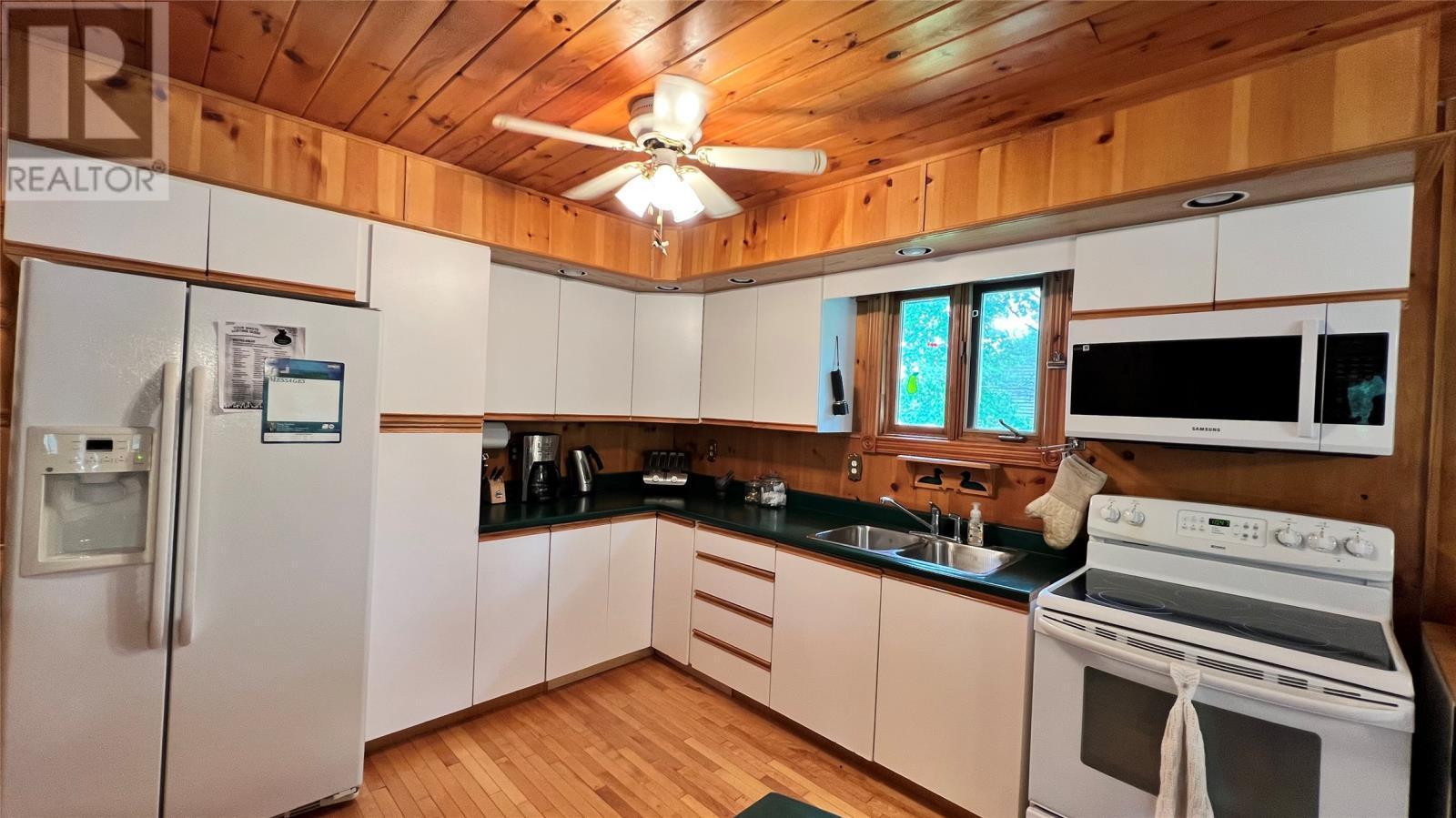 Kitchen - 31 Terra Nova Road, Terra Nova, NL - Indoor Photo Showing Kitchen With Double Sink
