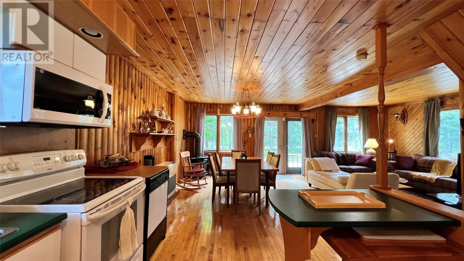 31 Terra Nova Road, Terra Nova, NL - Indoor