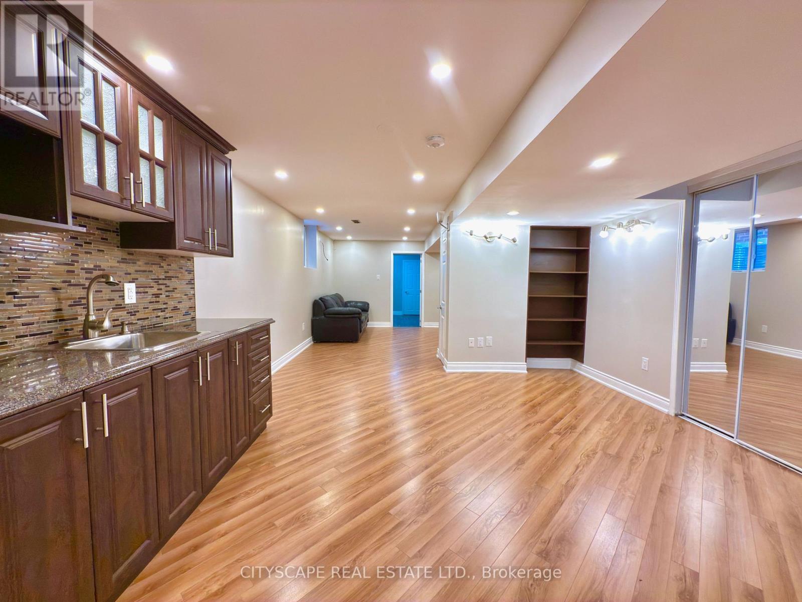 5409 Bestview Way, Mississauga, ON - Indoor