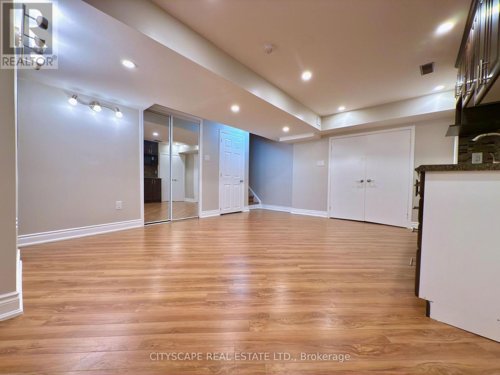 5409 Bestview Way, Mississauga, ON - Indoor Photo Showing Other Room