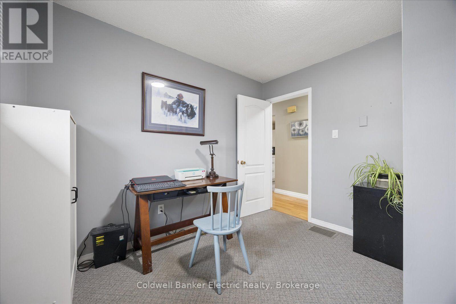 1657 4Th Line, Douro-Dummer, ON - Indoor