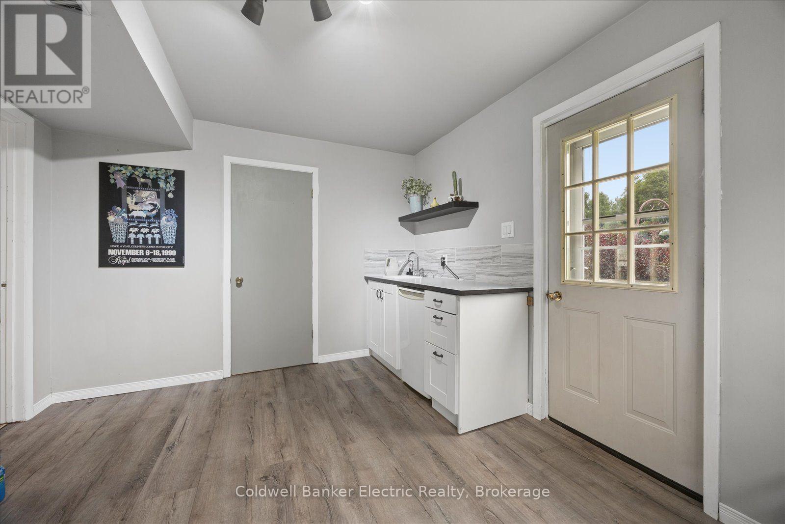 1657 4Th Line, Douro-Dummer, ON - Indoor Photo Showing Other Room