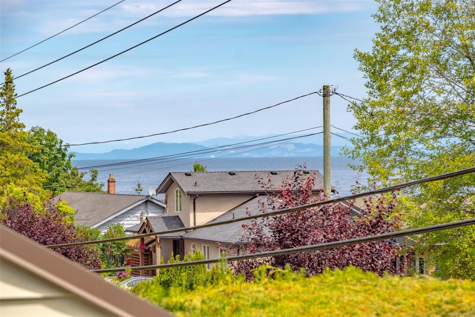 #7-570 Crescent Rd West, Qualicum Beach, BC