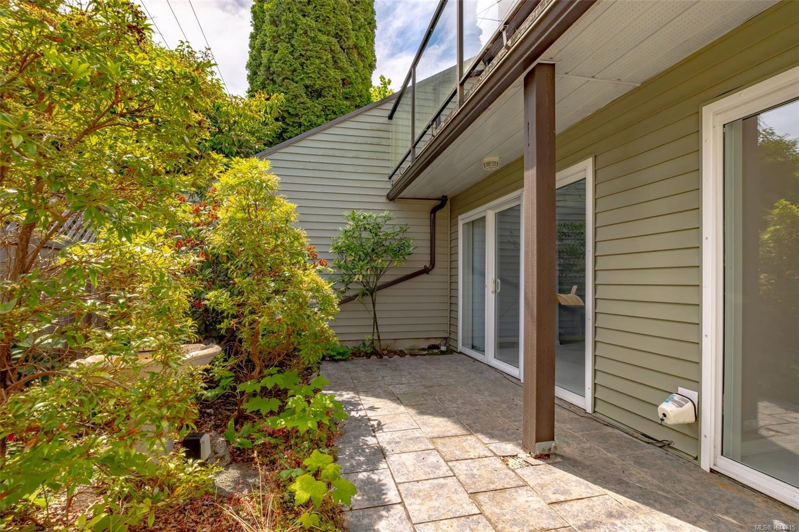 #7-570 Crescent Rd West, Qualicum Beach, BC