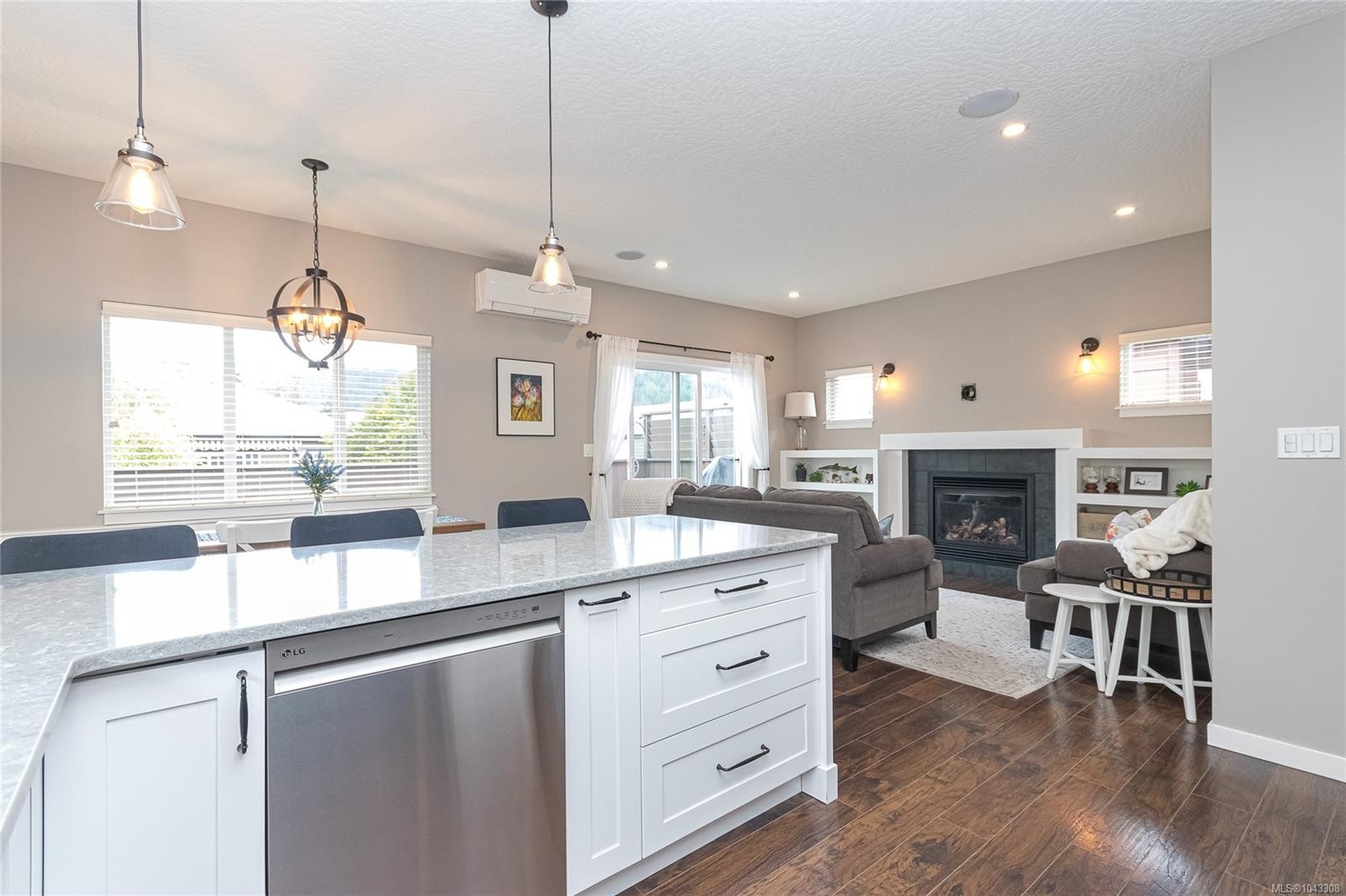 3374 Hazelwood Rd, Langford, BC