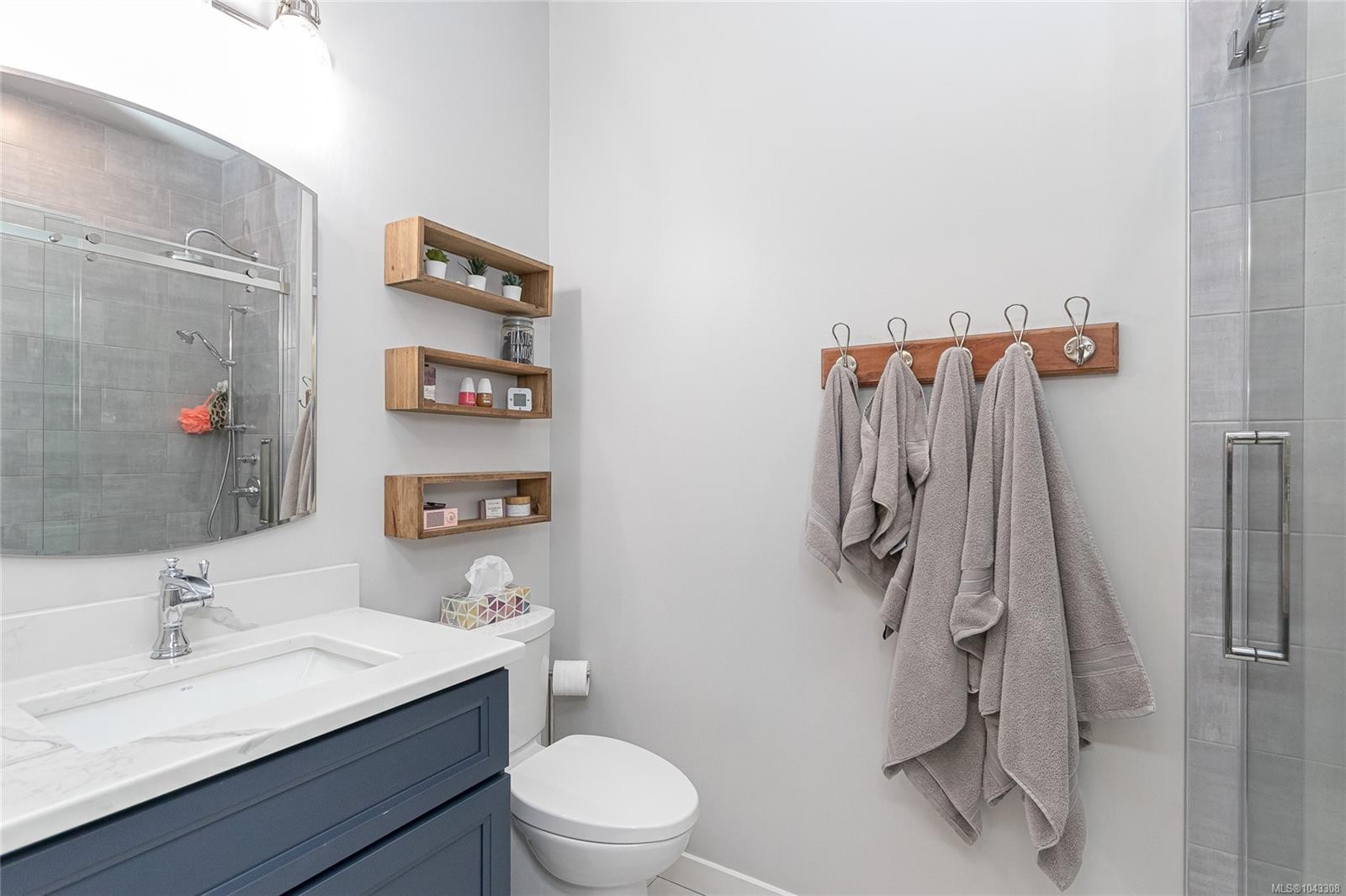 3374 Hazelwood Rd, Langford, BC