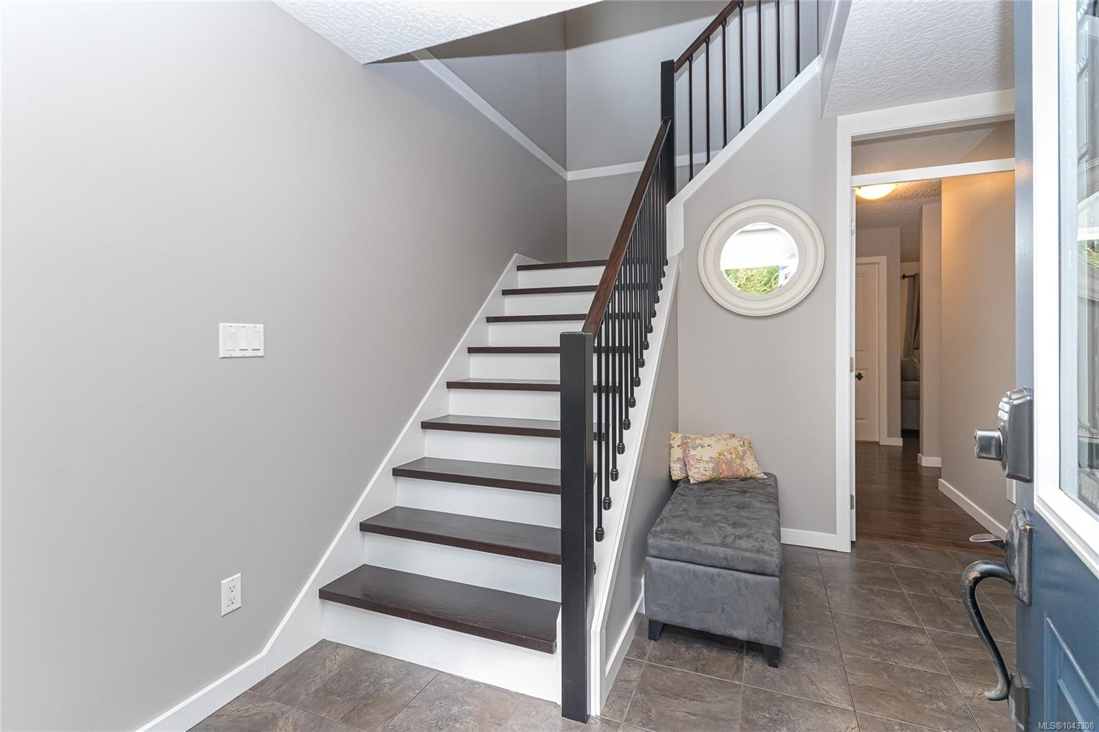 3374 Hazelwood Rd, Langford, BC