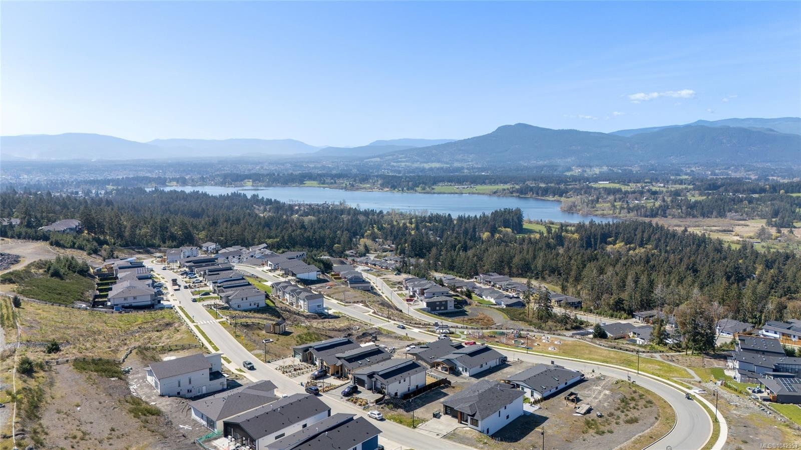 6334 Nevilane Dr, Duncan, BC