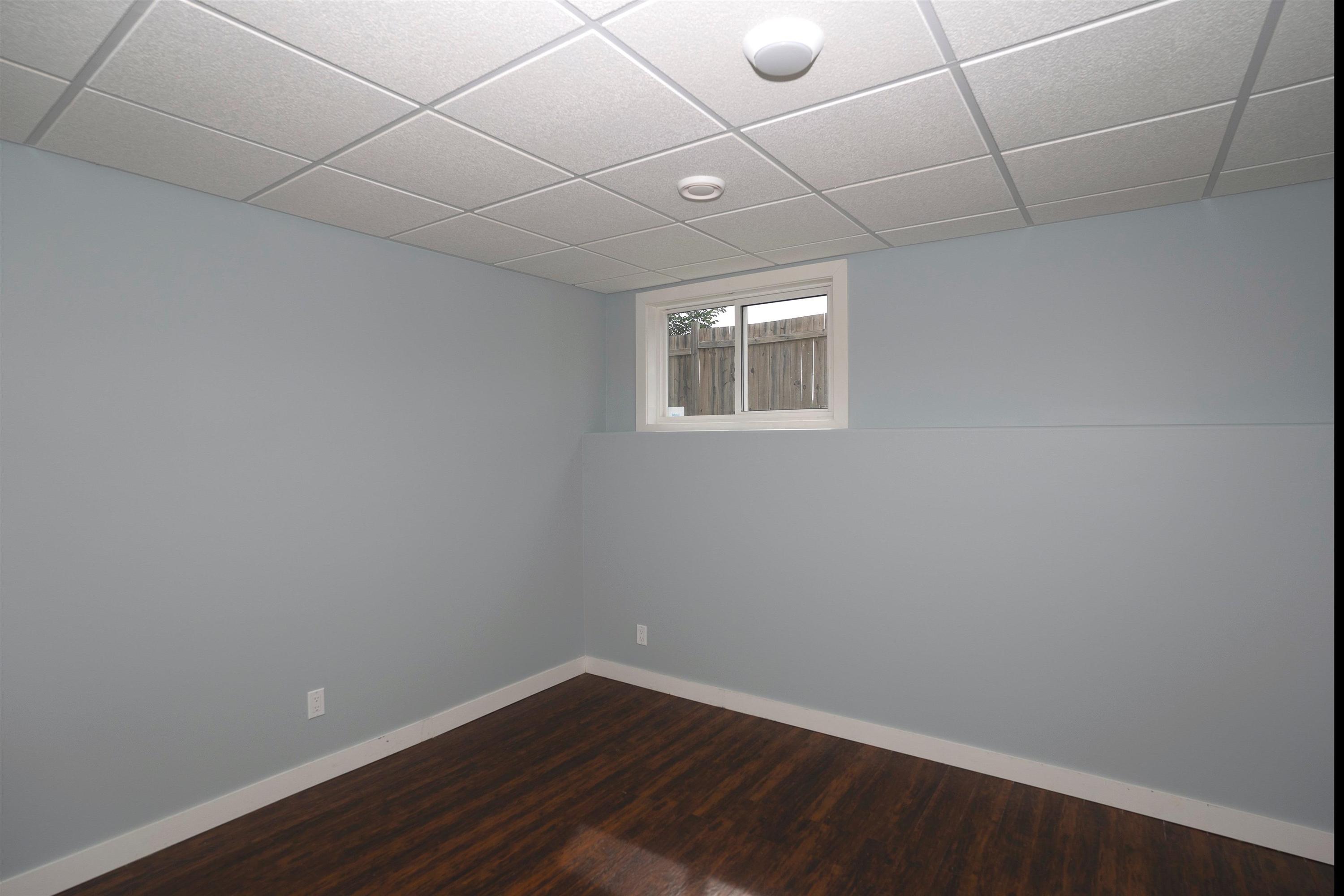 461 Longbow Street, Thunder Bay, ON - Indoor Photo Showing Other Room