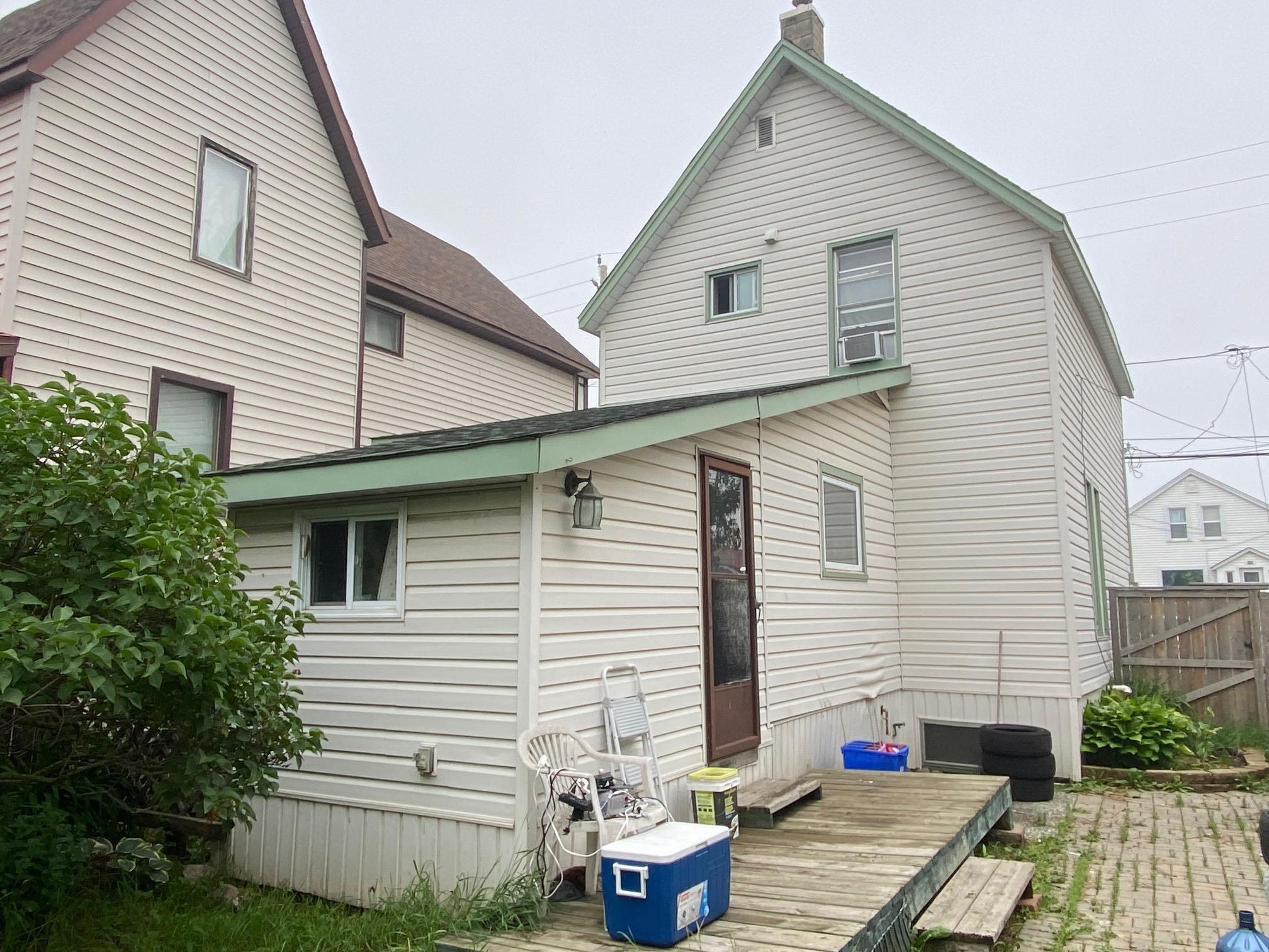 12 Machar Avenue, Thunder Bay, ON - Outdoor With Exterior