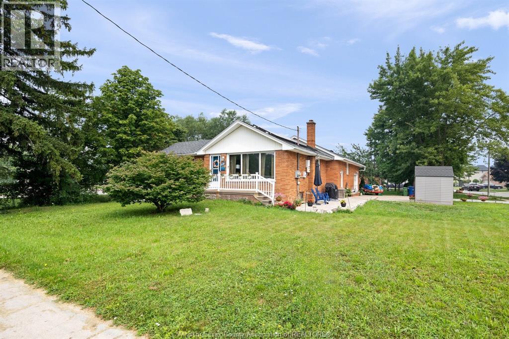 636 Cabana, Windsor, ON - Outdoor