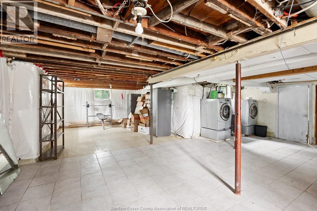 636 Cabana, Windsor, ON - Indoor Photo Showing Basement