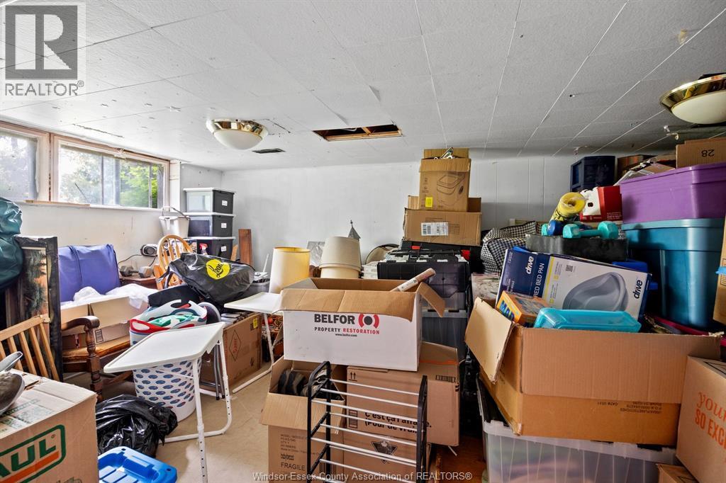 636 Cabana, Windsor, ON - Indoor