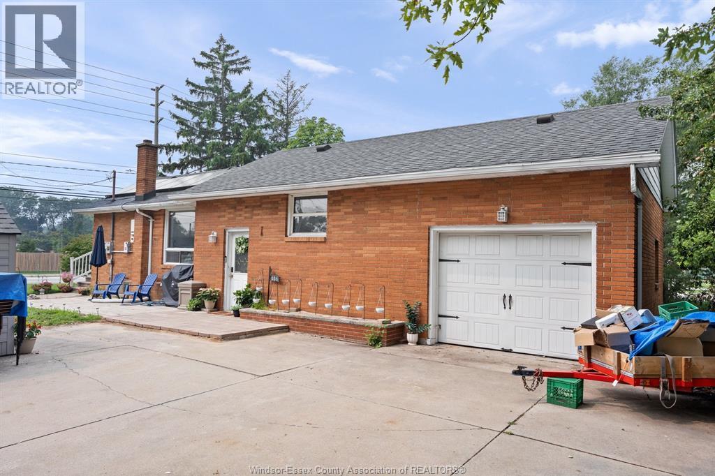 636 Cabana, Windsor, ON - Outdoor With Exterior