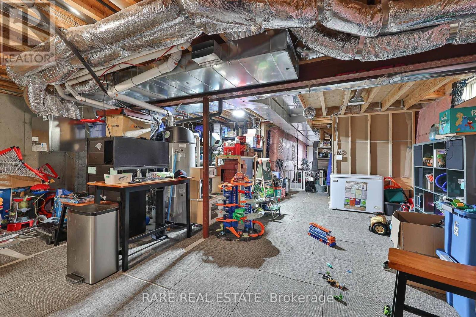 274 Skinner Road, Hamilton, ON - Indoor Photo Showing Basement