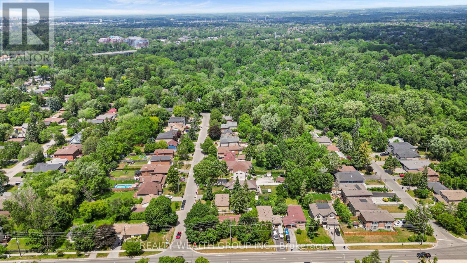 4450 Lawrence Avenue E, Toronto, ON - Outdoor With View