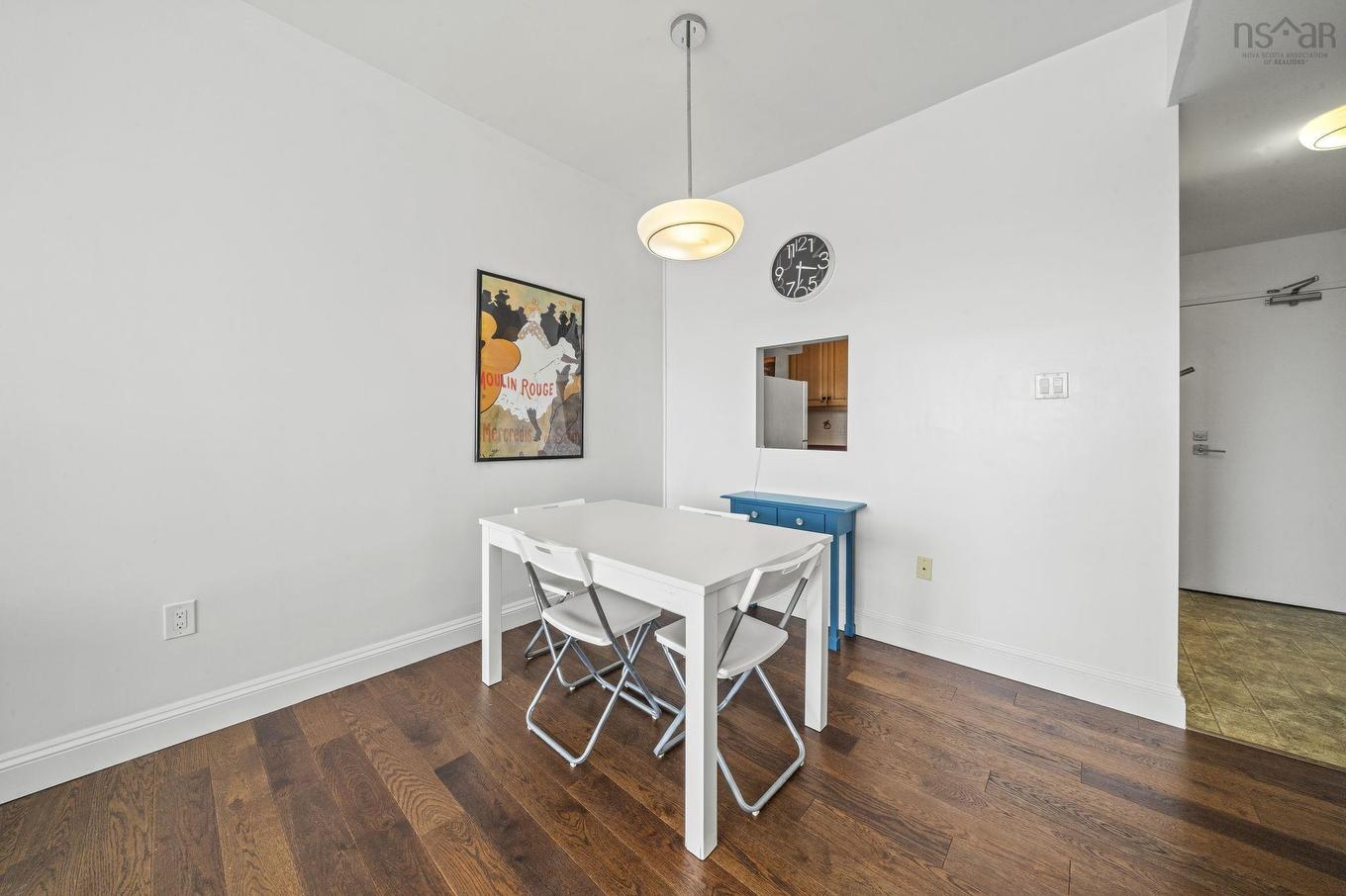 Ph6 5572 North Ridge Road, Halifax, NS - Indoor Photo Showing Dining Room