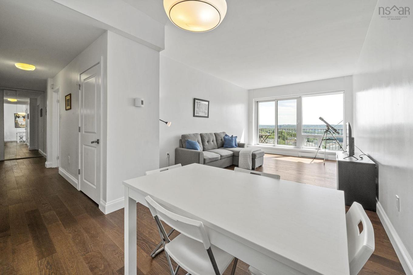 Ph6 5572 North Ridge Road, Halifax, NS - Indoor Photo Showing Dining Room